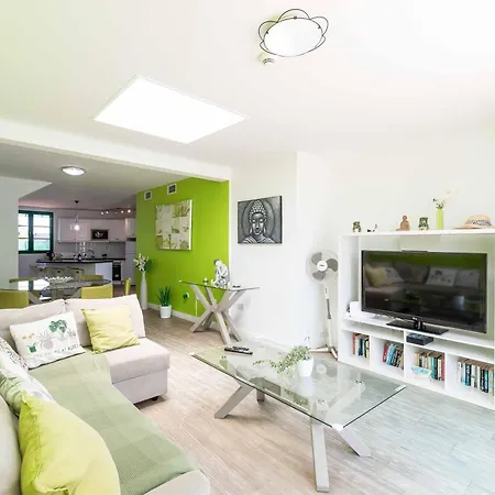 Aloe Vera Villa *